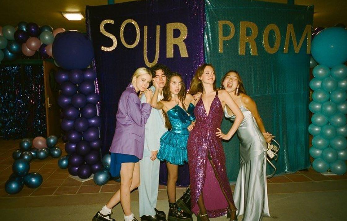 Olivia Rodrigo's SOUR Prom is the Prom 